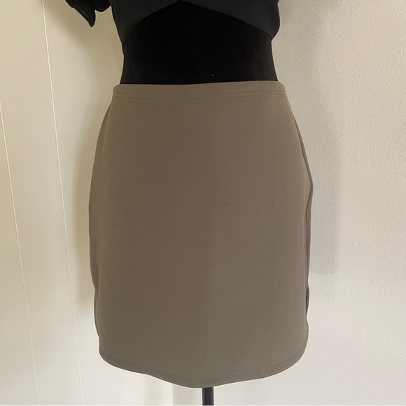 Y2k mini pencil skirt size small - Picture 2 of 5